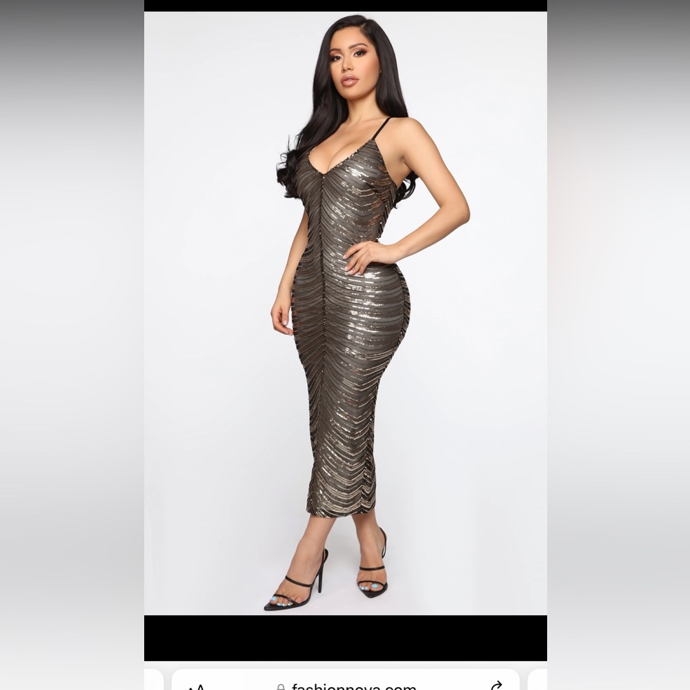 Fashion Nova • Black/Gold• Truth Hurts Sequin Midi Dress • Size 1X